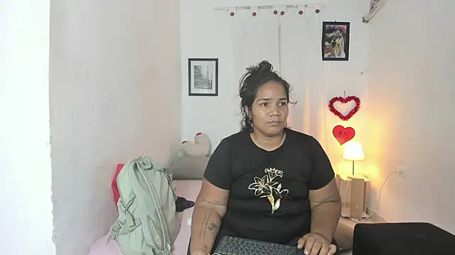 mariana villa72 online show from June 30, 2026, 1:56 pm