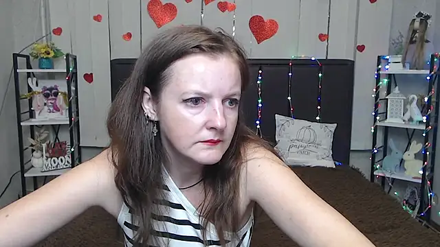 Snapshot of MeganPirs chatting on July 12, 2026, 5:04 pm MeganPirs online show from July 12, 2026, 5:04 pm