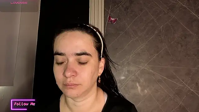  VALERIAGOMEZ online show from June 19, 2026, 12:31 pm