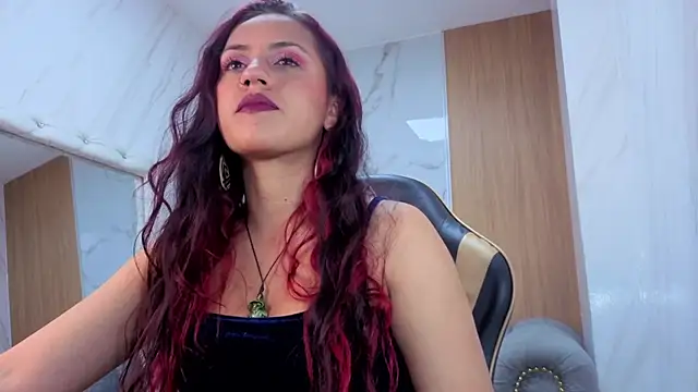 Snapshot of Lola_roses_tf chatting on July 10, 2026, 8:11 pm Lola roses tf online show from July 10, 2026, 8:11 pm