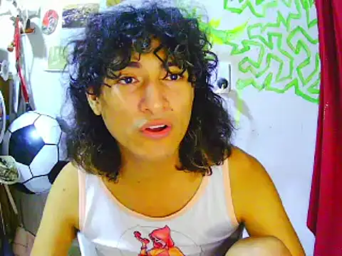RAMONA TIJERAX online show from July 18, 2026, 10:57 pm