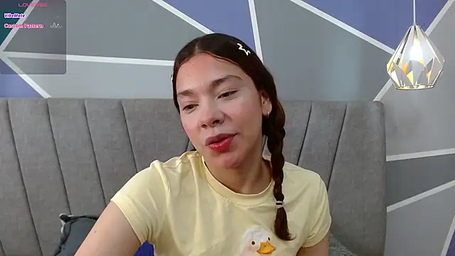 Sweet kitty 05 online show from June 12, 2026, 5:45 pm