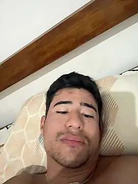 David-latinlover online show from July 10, 2026, 12:52 pm