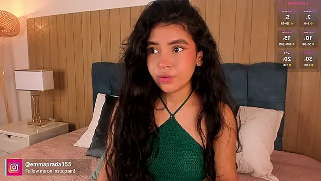 missprada  online show from March 18, 2026, 12:08 pm