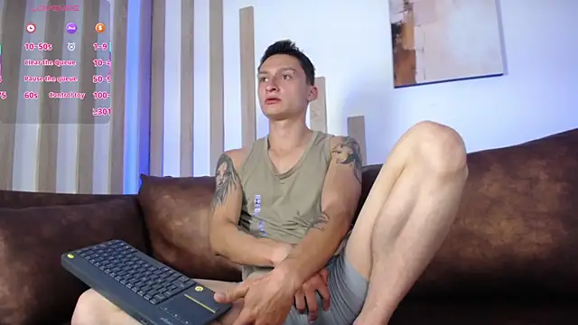 DIEGO JONES online show from June 30, 2026, 1:12 pm
