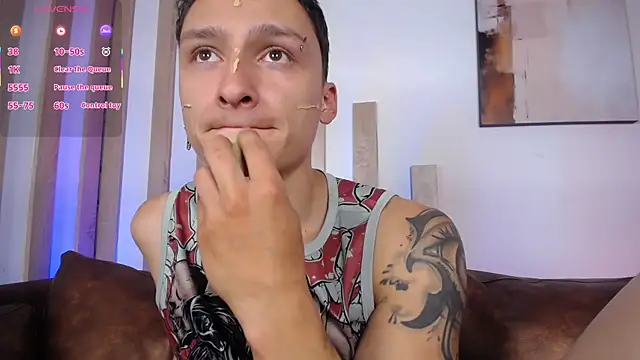 DIEGO JONES online show from July 9, 2026, 12:53 pm