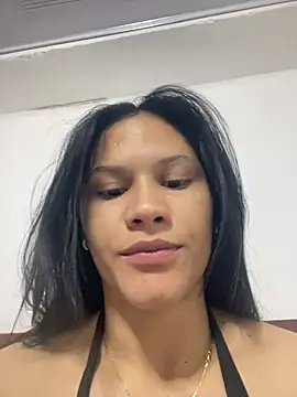 KathLovee online show from July 22, 2026, 1:25 pm