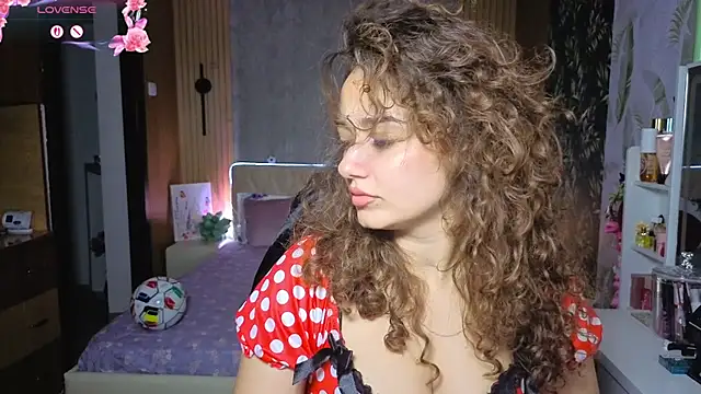 KatarinaHeaven online show from July 1, 2026, 12:23 am