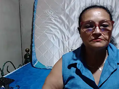  BellaNocturna online show from May 2, 2026, 1:32 am