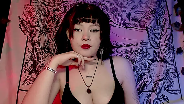 Snapshot of Robin_harrington chatting on May 7, 2026, 4:56 pm Robin harrington online show from May 7, 2026, 4:56 pm