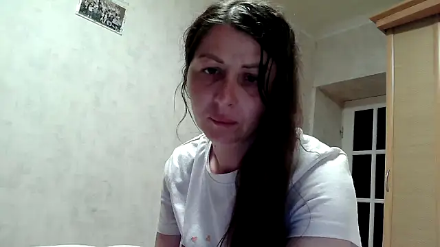 TenderAndSweetX online show from June 10, 2026, 10:08 pm