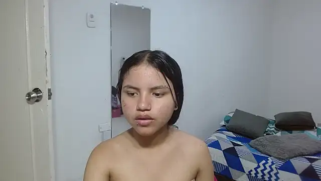 Snapshot of kimmyfuckass chatting on July 10, 2026, 12:19 pm kimmyfuckass online show from July 10, 2026, 12:19 pm