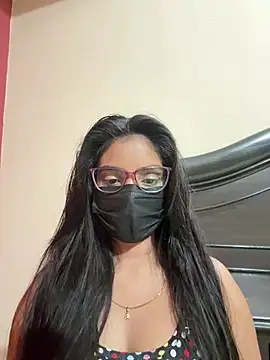 nikki catz online show from July 16, 2026, 4:35 pm