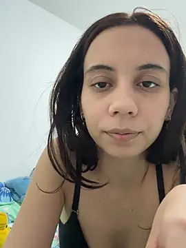 Nicole Cute04 online show from August 4, 2026, 3:32 am