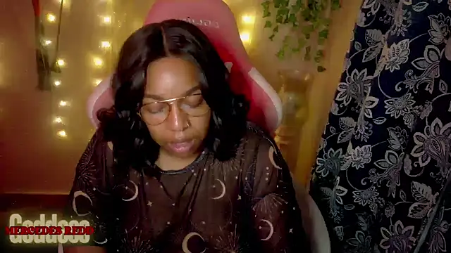 Goddess MercedesRedd online show from July 11, 2026, 5:04 pm