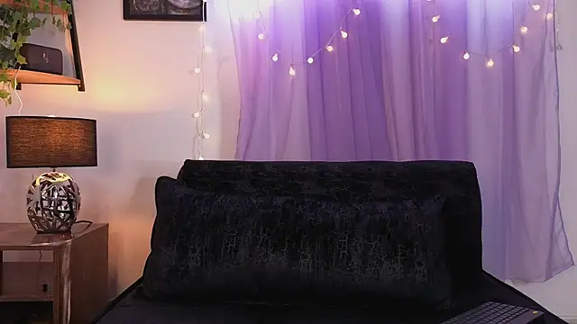 Chelsyrose online show from June 11, 2026, 3:21 pm