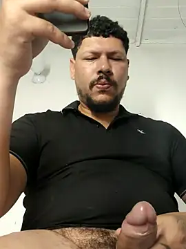 Snapshot of BadboyDirty1 chatting on May 2, 2026, 2:22 pm BadboyDirty1 online show from May 2, 2026, 2:22 pm