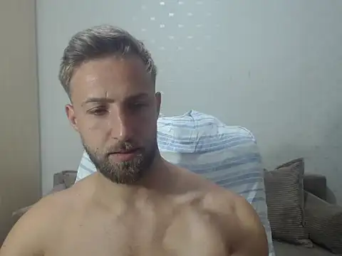 BlondEagleMuscle online show from August 9, 2026, 8:58 pm