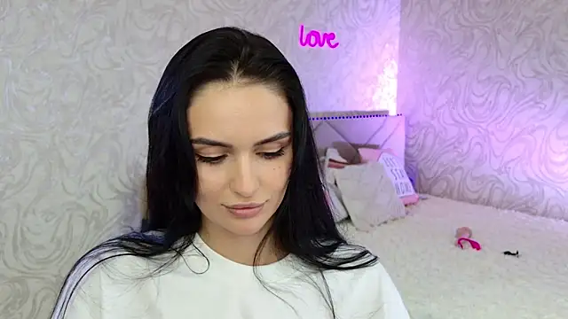 MilaaSweety online show from July 23, 2026, 1:20 pm