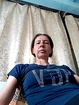 Tania9876 online show from June 3, 2026, 7:33 am