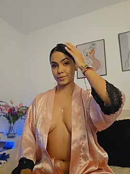 Victoria Evanss online show from July 6, 2026, 9:28 pm