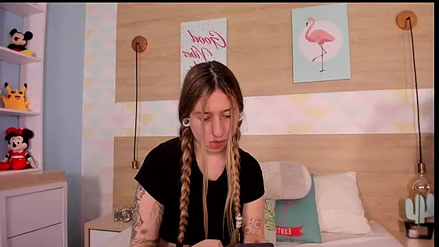 AmberVegaa online show from May 27, 2026, 1:57 am