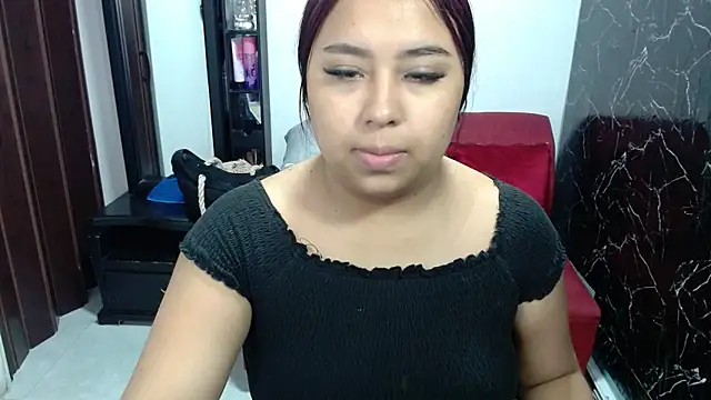 Snapshot of candymorena69 chatting on June 19, 2026, 12:42 pm candymorena69 online show from June 19, 2026, 12:42 pm