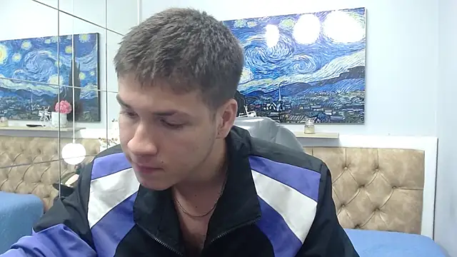 AlessandroFranco online show from June 3, 2026, 2:33 pm