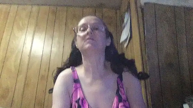 Snapshot of milfmichelle69 chatting on July 16, 2026, 2:06 am milfmichelle69 online show from July 16, 2026, 2:06 am