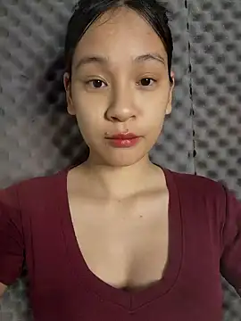 Snapshot of -Hicici- chatting on June 26, 2026, 1:54 am -Hicici- online show from June 26, 2026, 1:54 am