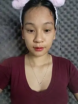 Snapshot of -Hicici- chatting on July 2, 2026, 1:27 am -Hicici- online show from July 2, 2026, 1:27 am