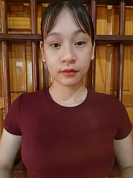 Snapshot of -Hicici- chatting on July 11, 2026, 12:46 am -Hicici- online show from July 11, 2026, 12:46 am