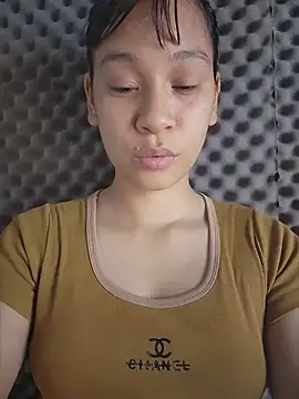 Snapshot of -Hicici- chatting on July 23, 2026, 10:13 am -Hicici- online show from July 23, 2026, 10:13 am