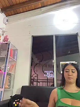 AmaranttayLunay online show from July 9, 2026, 7:18 pm