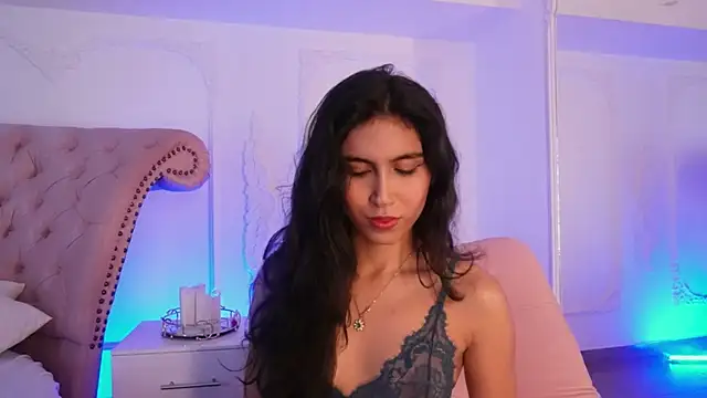 LucianaBlanco  online show from July 29, 2026, 8:51 pm
