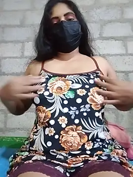 Snapshot of SLNISHU chatting on June 4, 2026, 3:01 am SLNISHU online show from June 4, 2026, 3:01 am