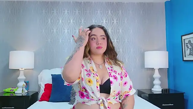 VioletMonroee online show from March 19, 2026, 3:54 am