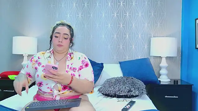 VioletMonroee online show from March 27, 2026, 8:26 am