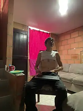 jhosuamoore online show from July 29, 2026, 12:58 pm