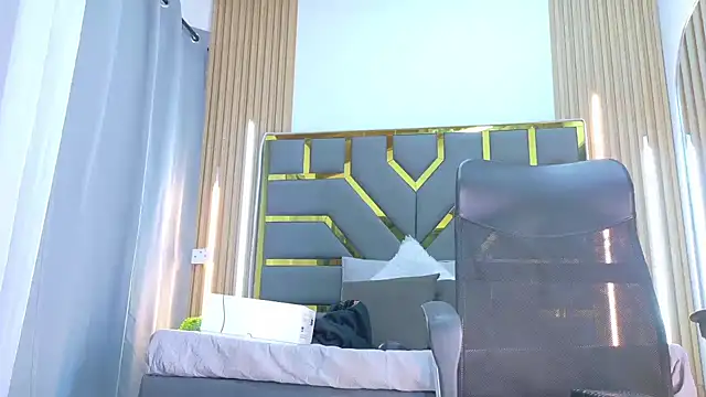 Oliver bigblack cock online show from May 8, 2026, 9:31 pm