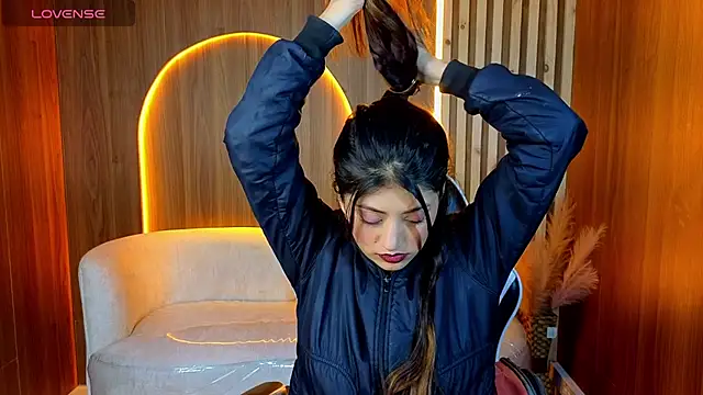 Lia queen tx online show from July 24, 2026, 3:26 am
