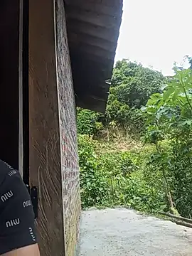 Heli pusy online show from June 25, 2026, 2:33 am