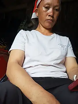 Heli pusy online show from July 7, 2026, 6:47 am