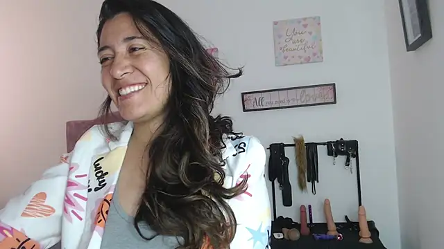 violeta scott online show from June 16, 2026, 2:09 pm