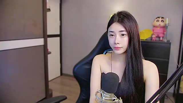 XiaoYuBao- online show from May 23, 2026, 5:28 pm