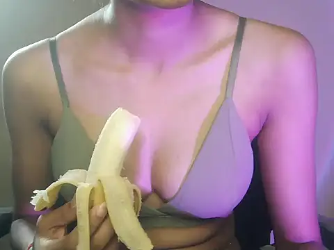 Snapshot of desi_gori chatting on July 8, 2026, 3:22 am desi gori online show from July 8, 2026, 3:22 am