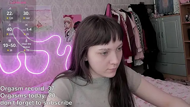 RileyNymph online show from April 26, 2026, 3:26 am
