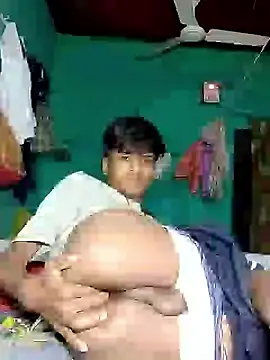 Snapshot of pandey_ji_ka_beta_hu chatting on April 2, 2026, 8:56 am pandey ji ka beta hu online show from April 2, 2026, 8:56 am
