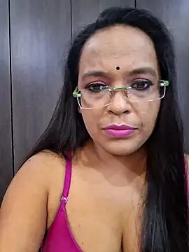 hornyrosy321 online show from May 31, 2026, 5:20 pm