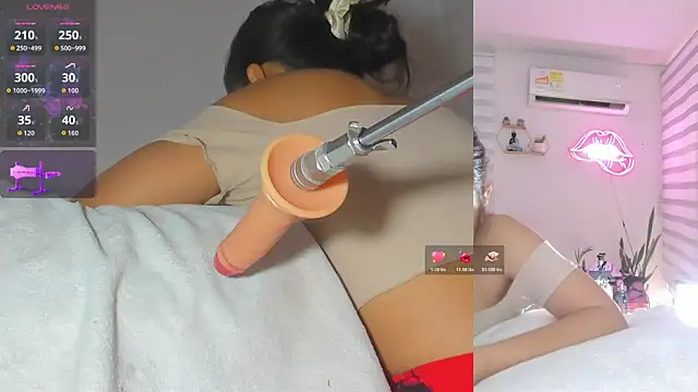 Snapshot of Bella_Donne_ chatting on August 5, 2026, 5:05 pm Bella Donne online show from August 5, 2026, 5:05 pm
